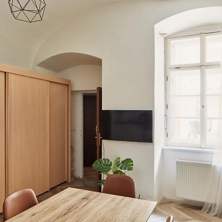 Cozy Flat In New Town By Prague Days Apartamento Exterior foto