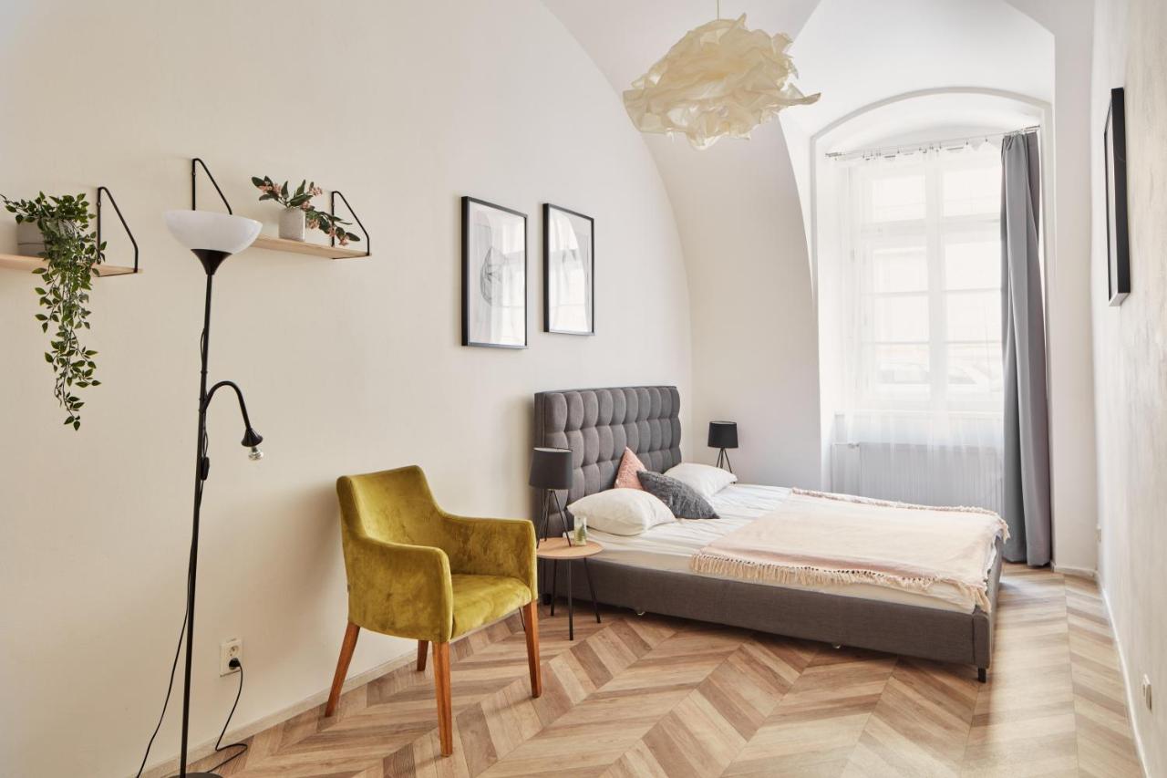 Cozy Flat In New Town By Prague Days Apartamento Exterior foto